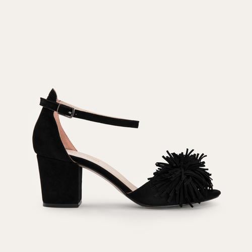  BİLEKTEN BAĞLAMALI PÜSKÜLLÜ TOPUKLU AYAKKABI