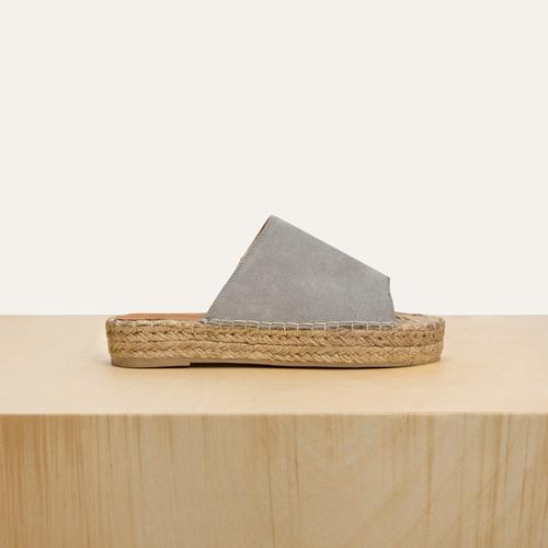  HASIR TABANLI SÜET TERLİK