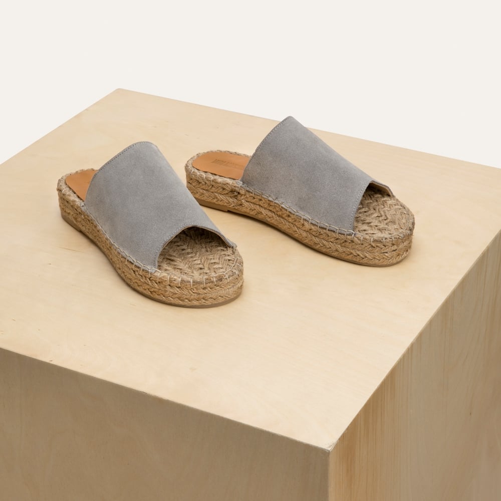 HASIR TABANLI SÜET TERLİK