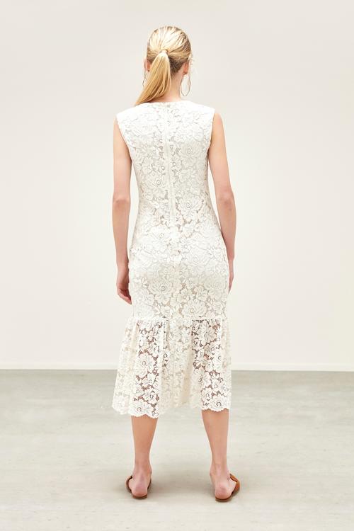  DANTELLİ MİDİ BOY ELBİSE