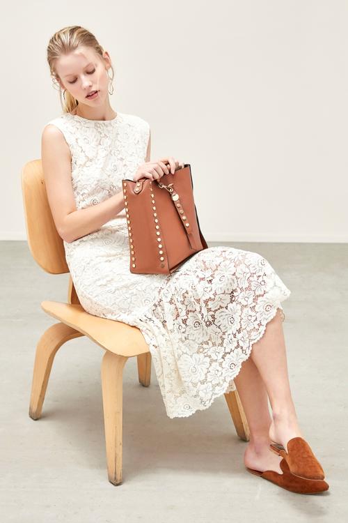  DANTELLİ MİDİ BOY ELBİSE