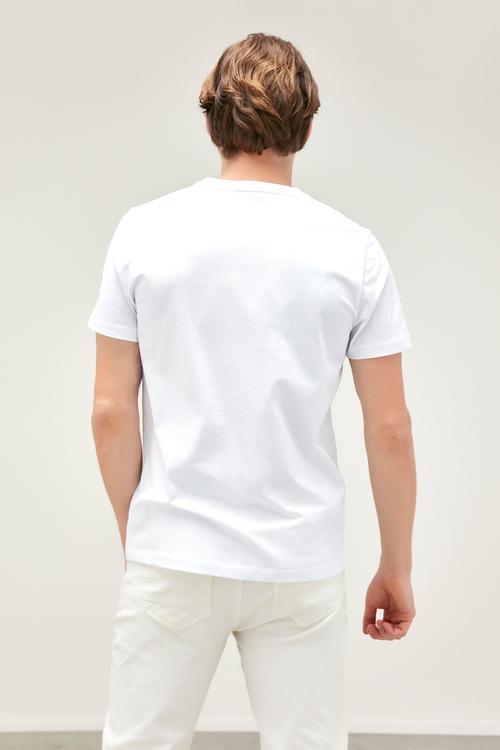  V YAKA PAMUKLU KISA KOLLU T-SHIRT