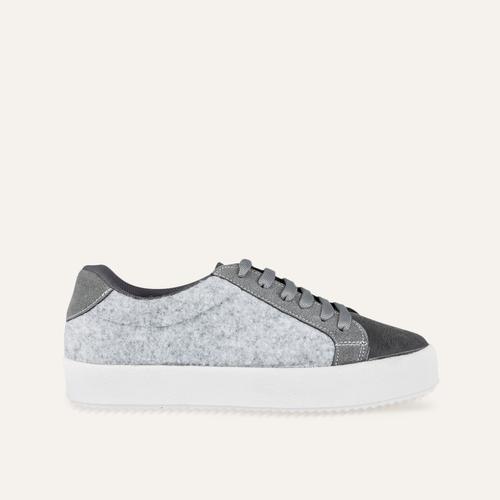  KEÇE DETAYLI SPOR AYAKKABI