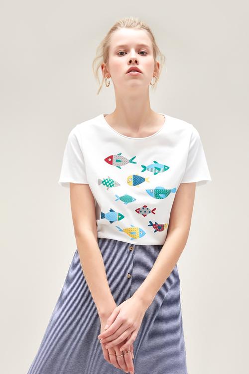  BALIK DESENLİ PAMUKLU T-SHIRT