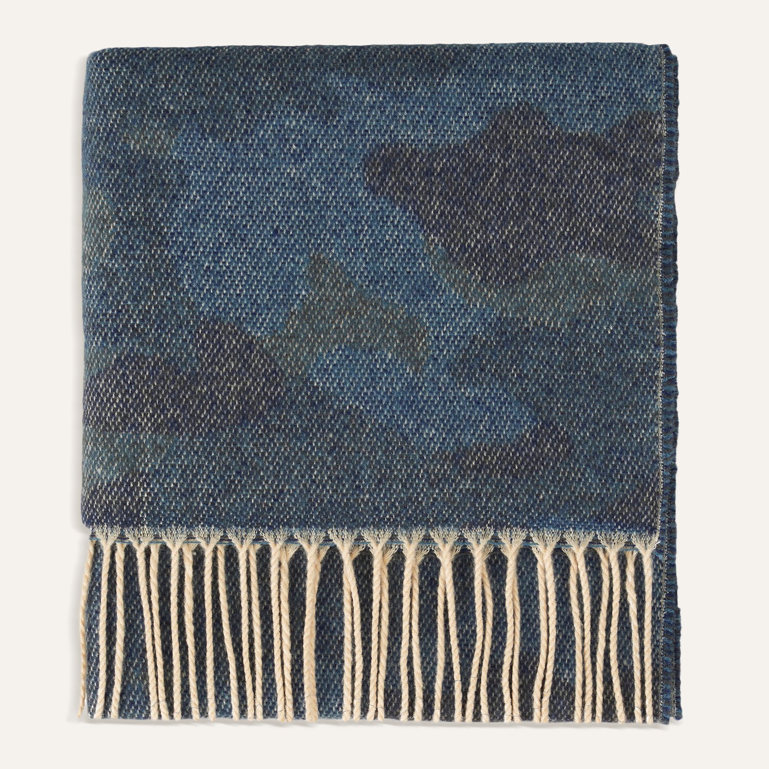 KAMUFLAJ DESENLİ PÜSKÜLLÜ ATKI