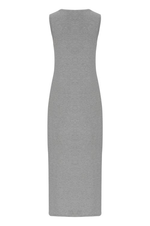  NAKIŞ DETAYLI YIRTMAÇLI MİDİ BOY ELBİSE