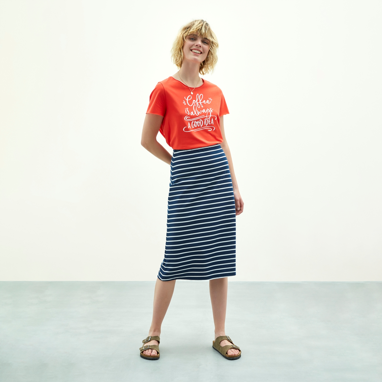 ÇİZGİ DETAYLI A FORM MİDİ BOY ETEK