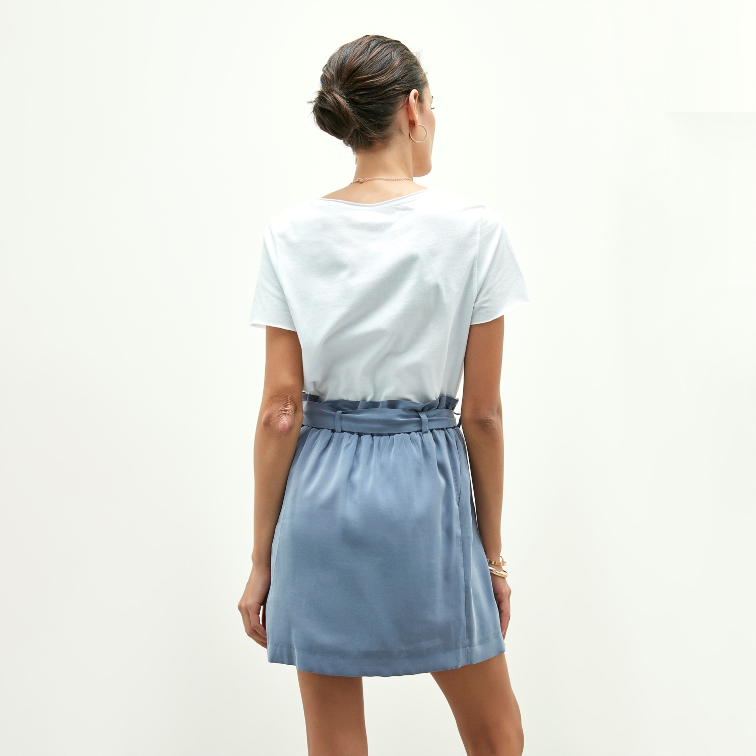 BELİ KUŞAKLI LASTİKLİ MİNİ ETEK