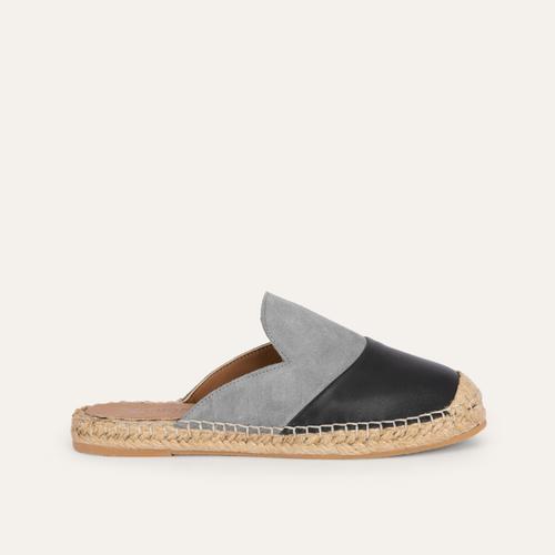  HASIR TABANLI KAPALI TERLİK