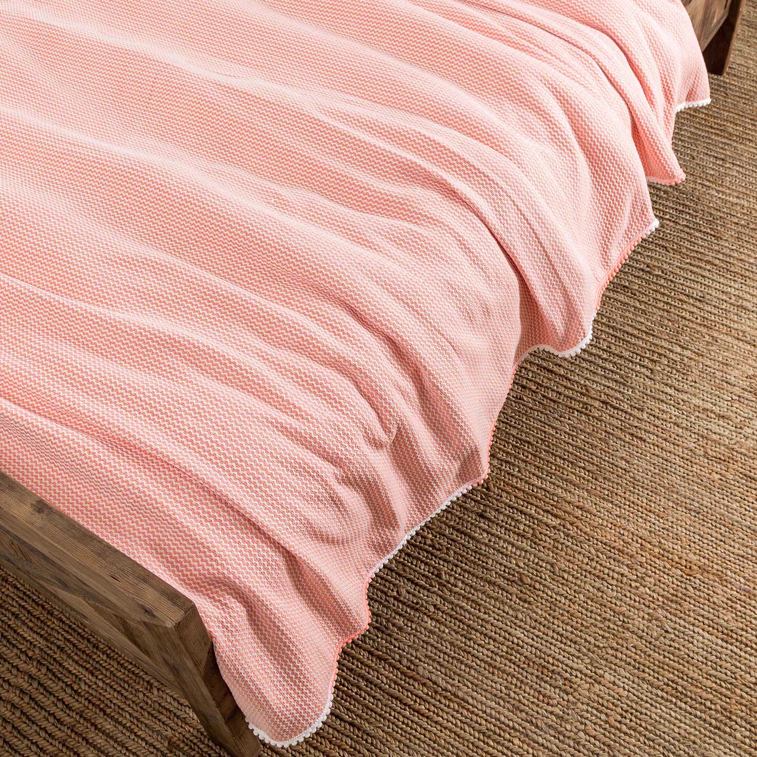 ALDEA PİKE-YATAK ÖRTÜSÜ YAVRUAĞZI ÇİFT KİŞİLİK