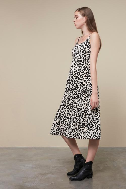  LEOPAR DESENLİ MİDİ ELBİSE