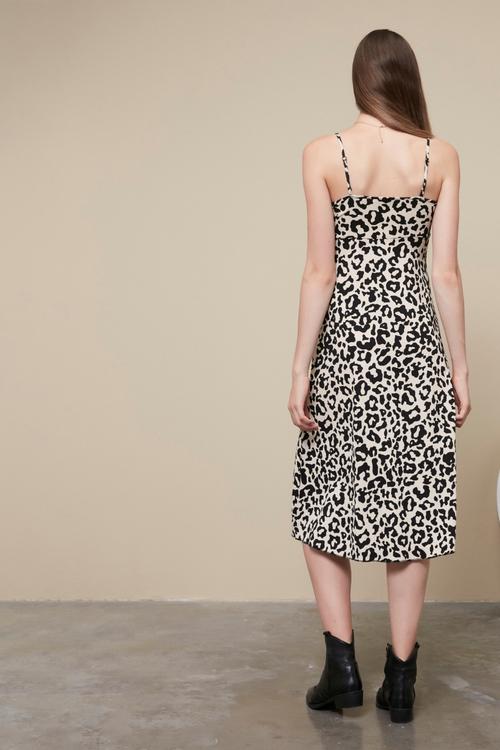  LEOPAR DESENLİ MİDİ ELBİSE
