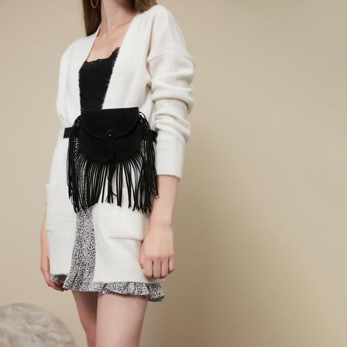  PÜSKÜLLÜ BEL ÇANTASI