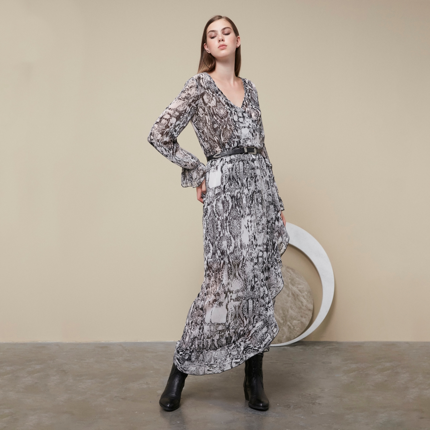 YILAN DERİSİ DESENLİ MAXI ELBİSE