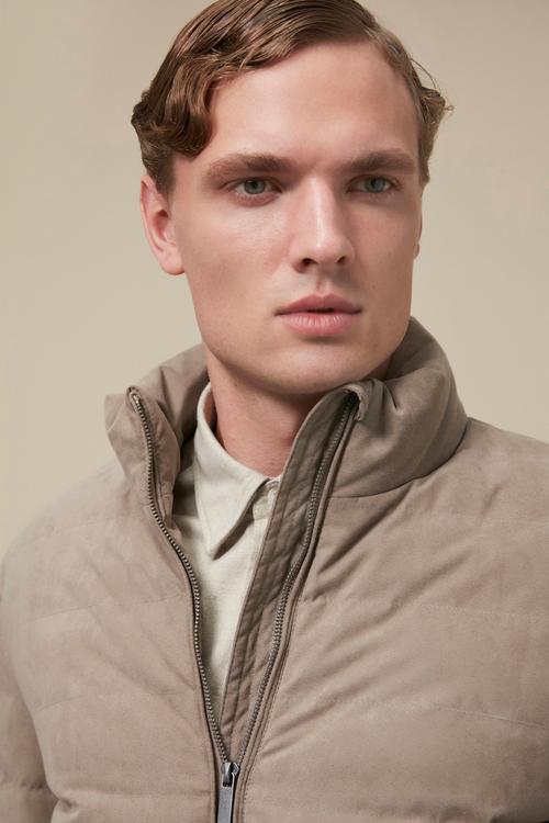  DİK YAKA KAPİTONELİ MONT