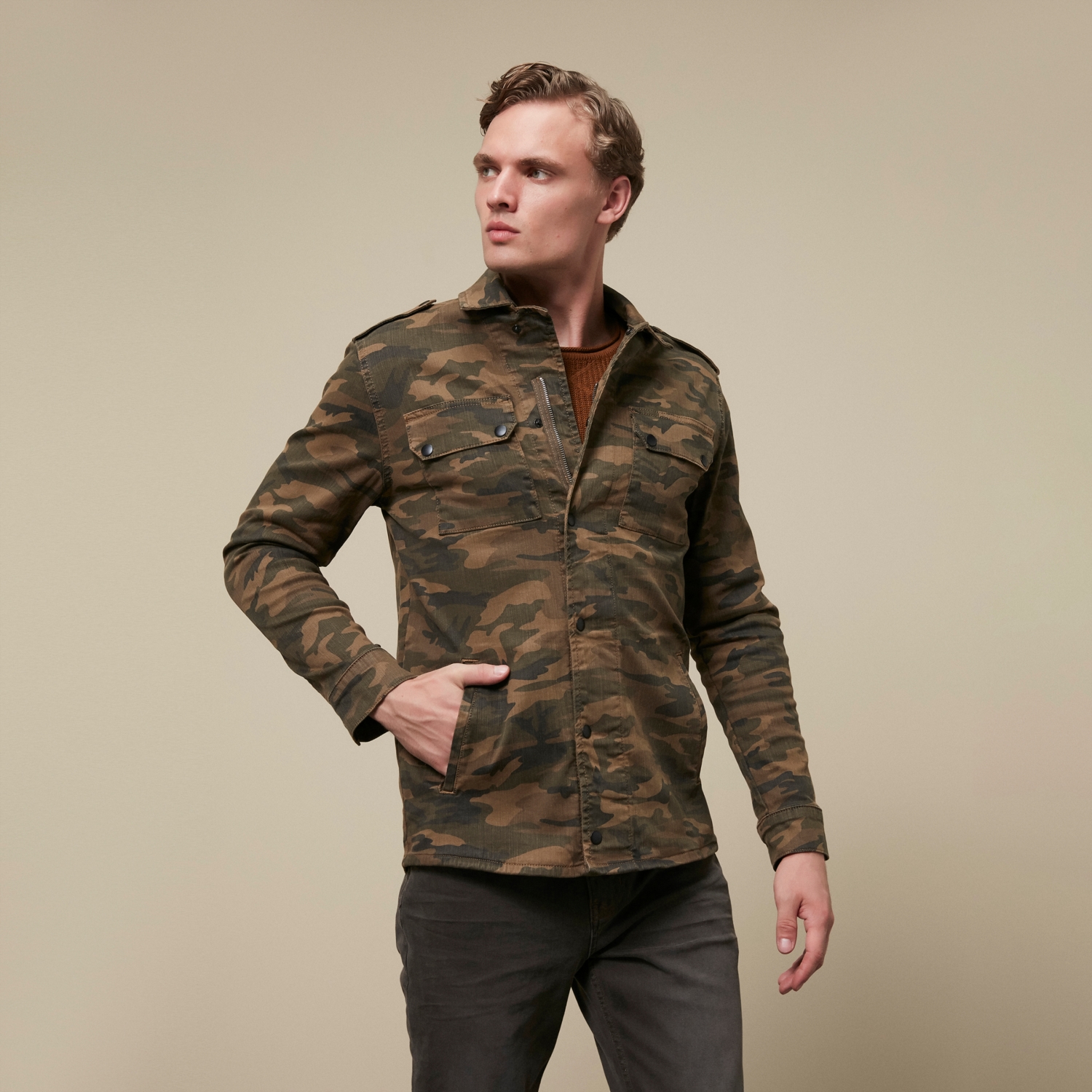 KAMUFLAJ DESENLİ PAMUK CEKET