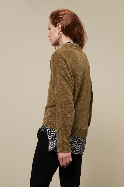  BİSİKLET YAKA ŞÖNİL DOKULU KAZAK