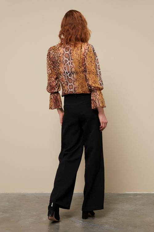  DESENLİ BAĞLAMA DETAYLI BLUZ