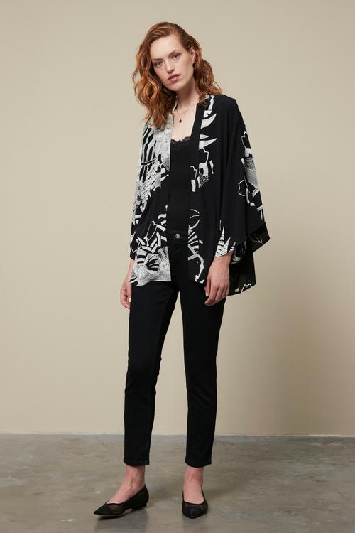  BASKILI KİMONO CEKET