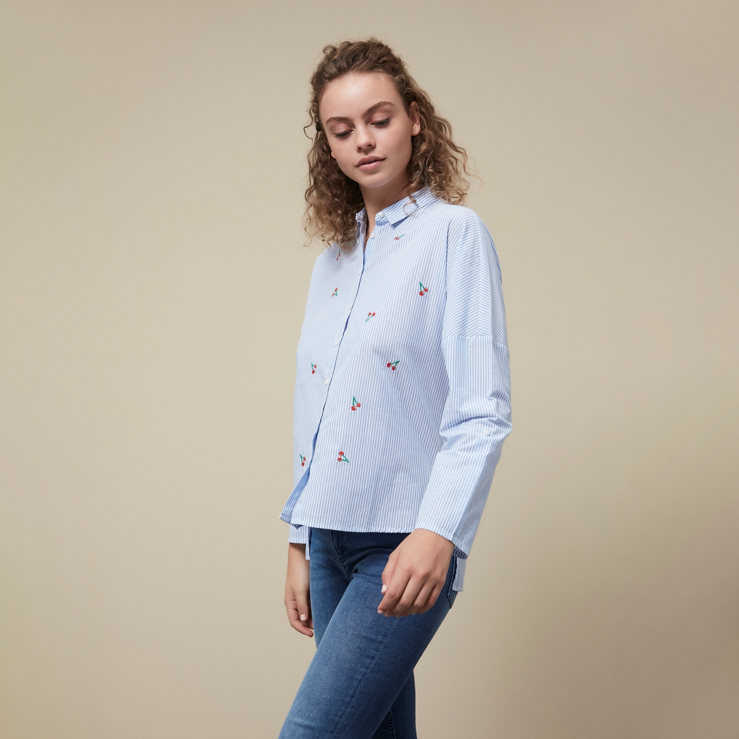 NAKIŞLI OVERSİZ PAMUK GÖMLEK