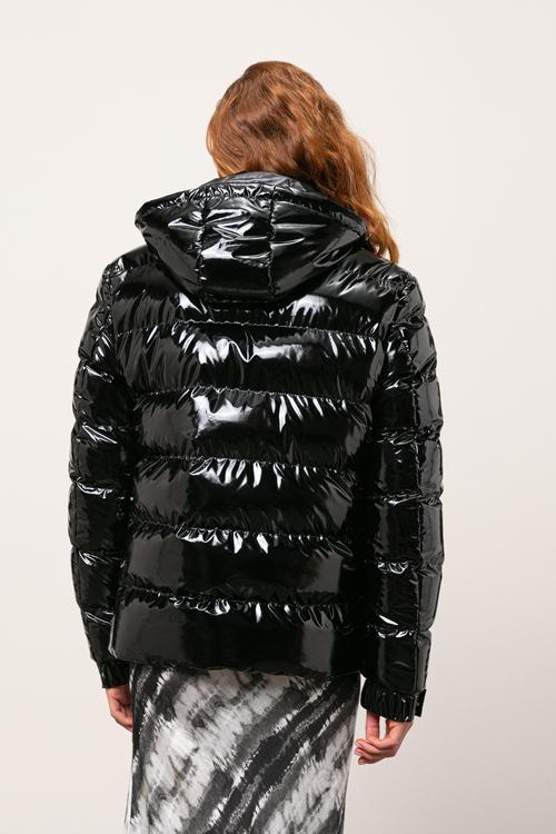  KAPÜŞONLU PARLAK PUFFER ŞİŞME MONT