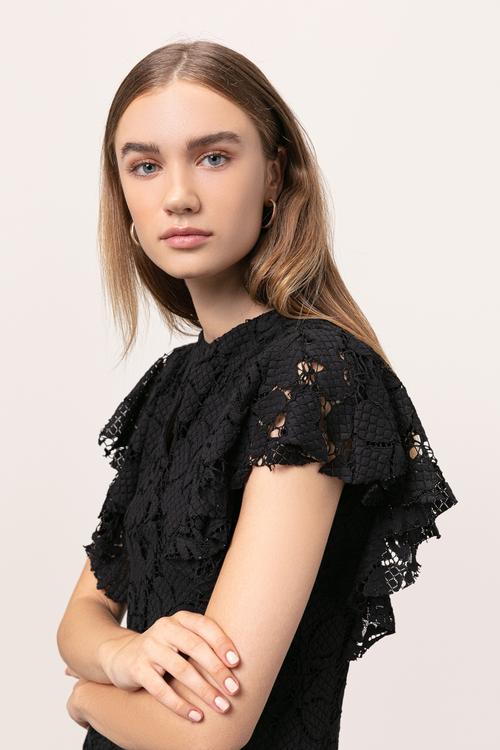  ÇİÇEK DESENLİ DANTELLİ MİDİ ELBİSE