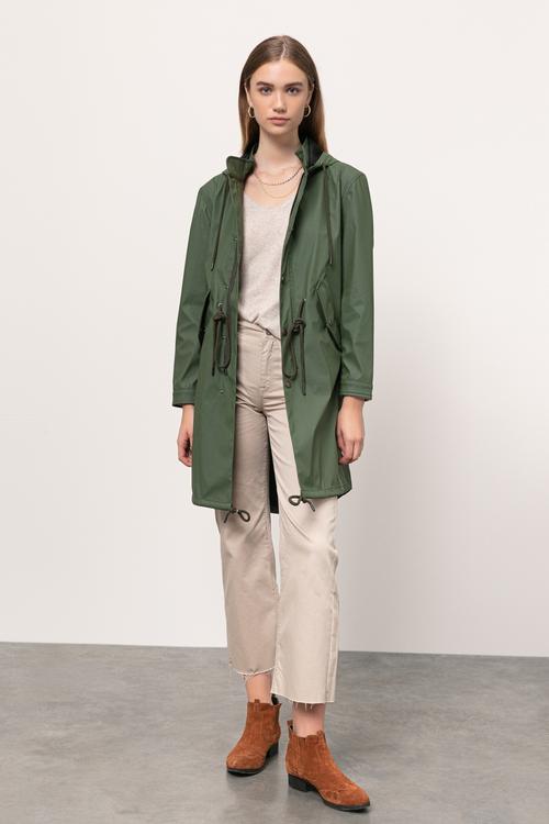  KAPÜŞONLU YAĞMURLUK