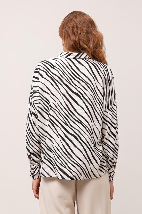  ZEBRA DESENLİ CASUAL BLUZ