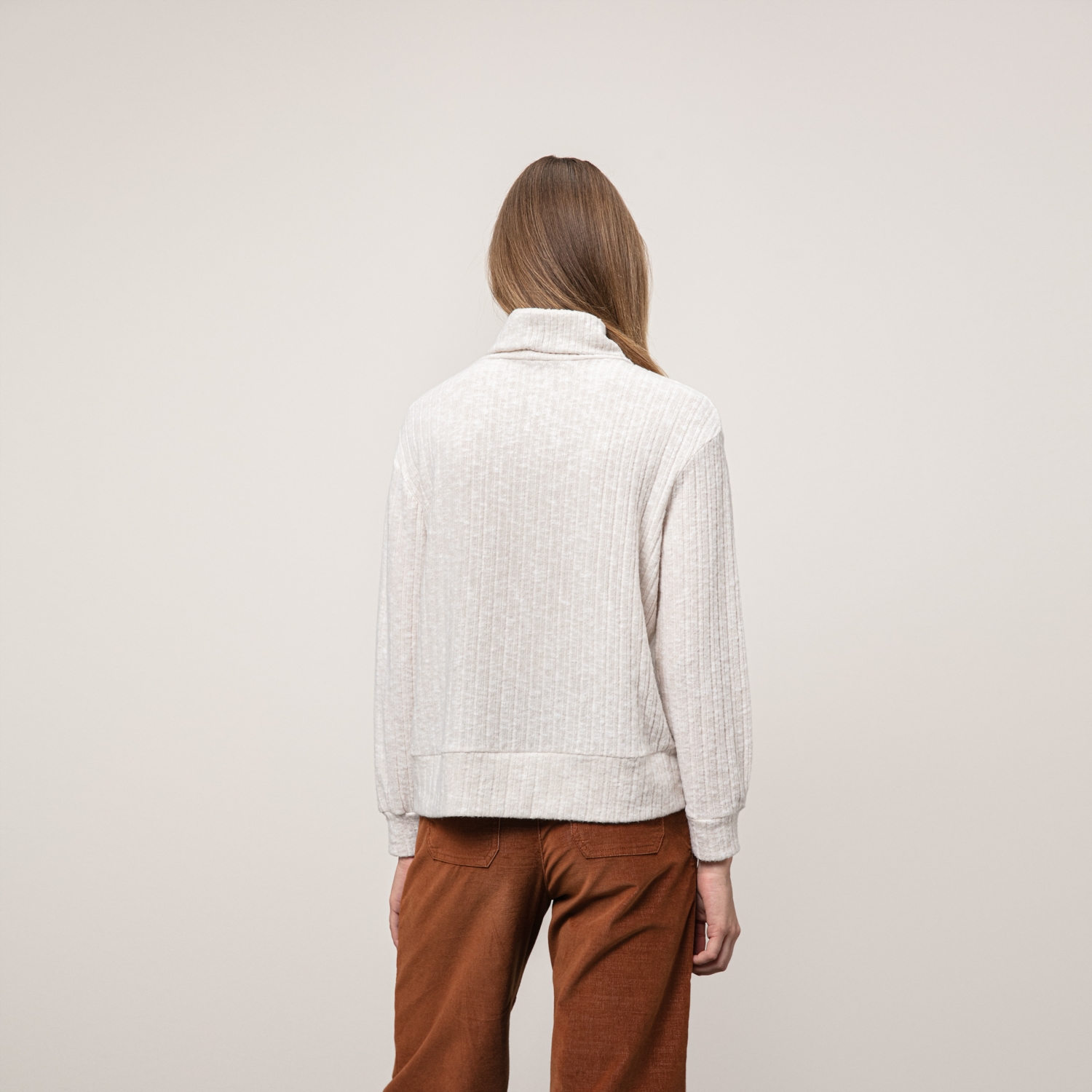 BALIKÇI YAKA SWEATSHIRT
