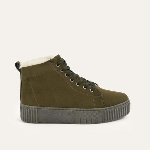  KALIN TABANLI İÇİ KÜRKLÜ BOT