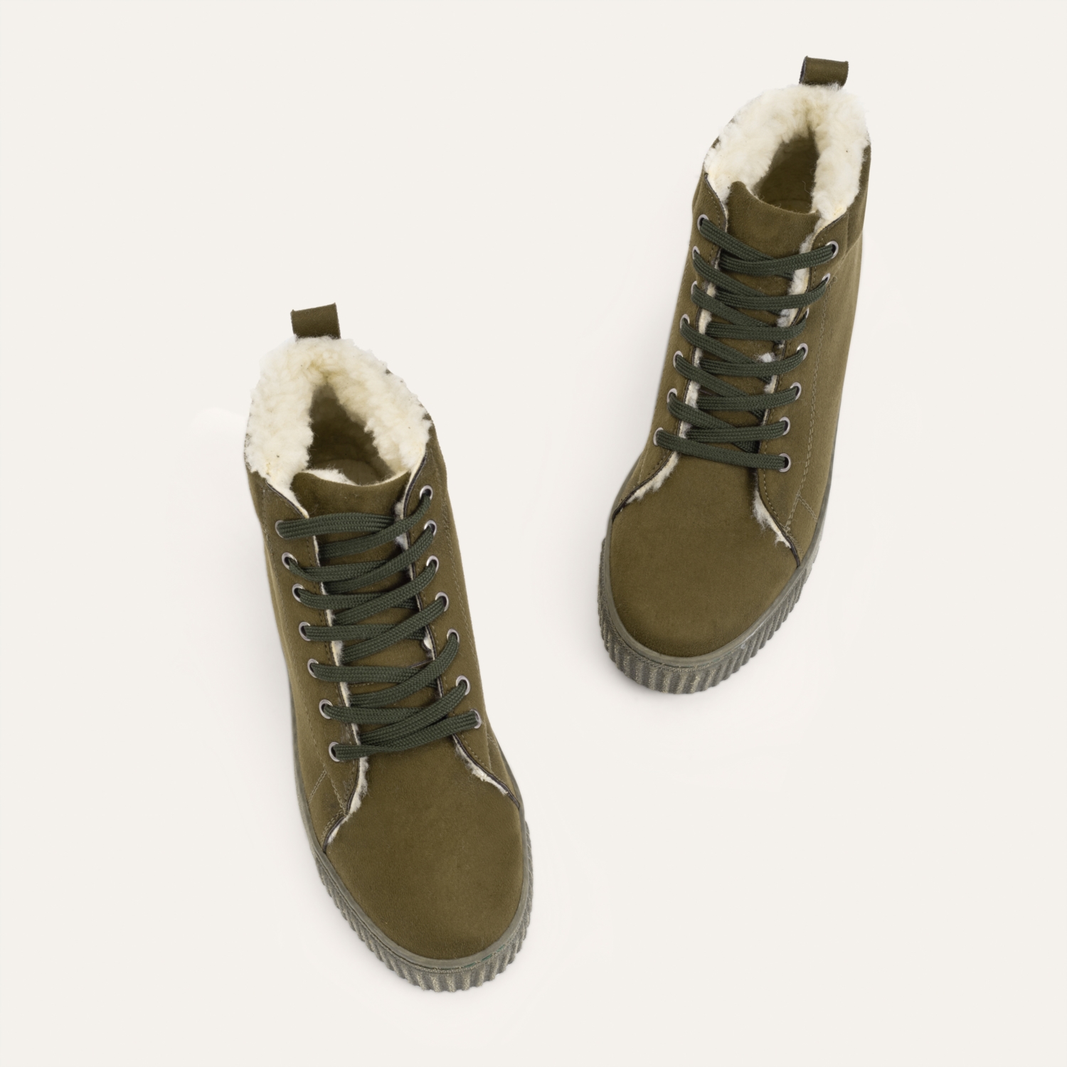 KALIN TABANLI İÇİ KÜRKLÜ BOT