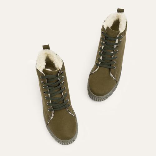  KALIN TABANLI İÇİ KÜRKLÜ BOT