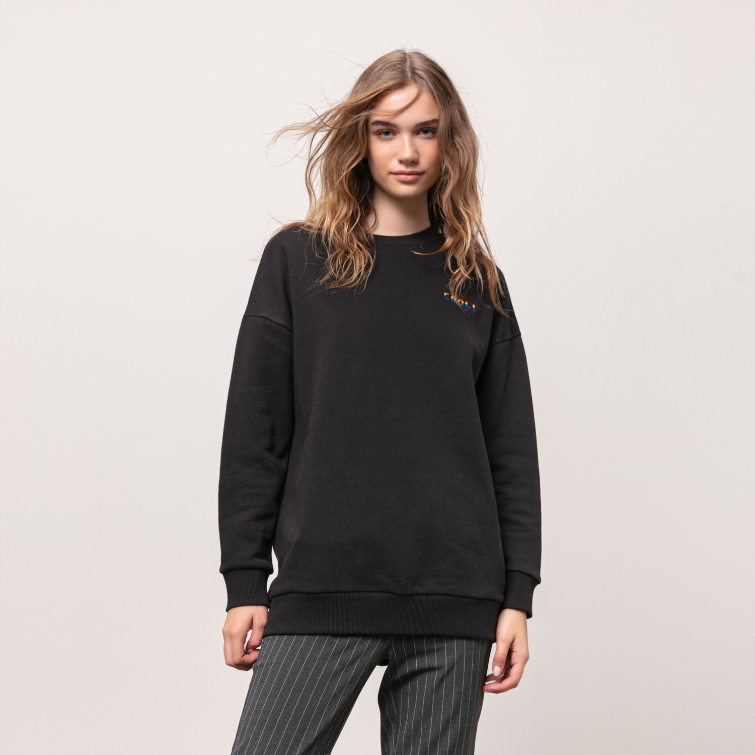 OVERSIZE SWEATSHIRT