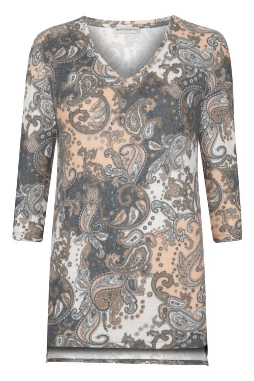  V YAKA DESENLİ TRİKO SWEATSHIRT