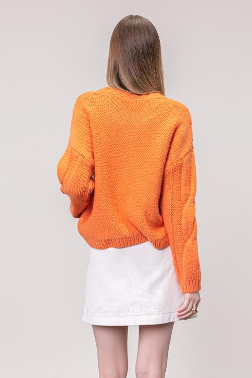  ÖRGÜLÜ DÜŞÜK OMUZ KAZAK