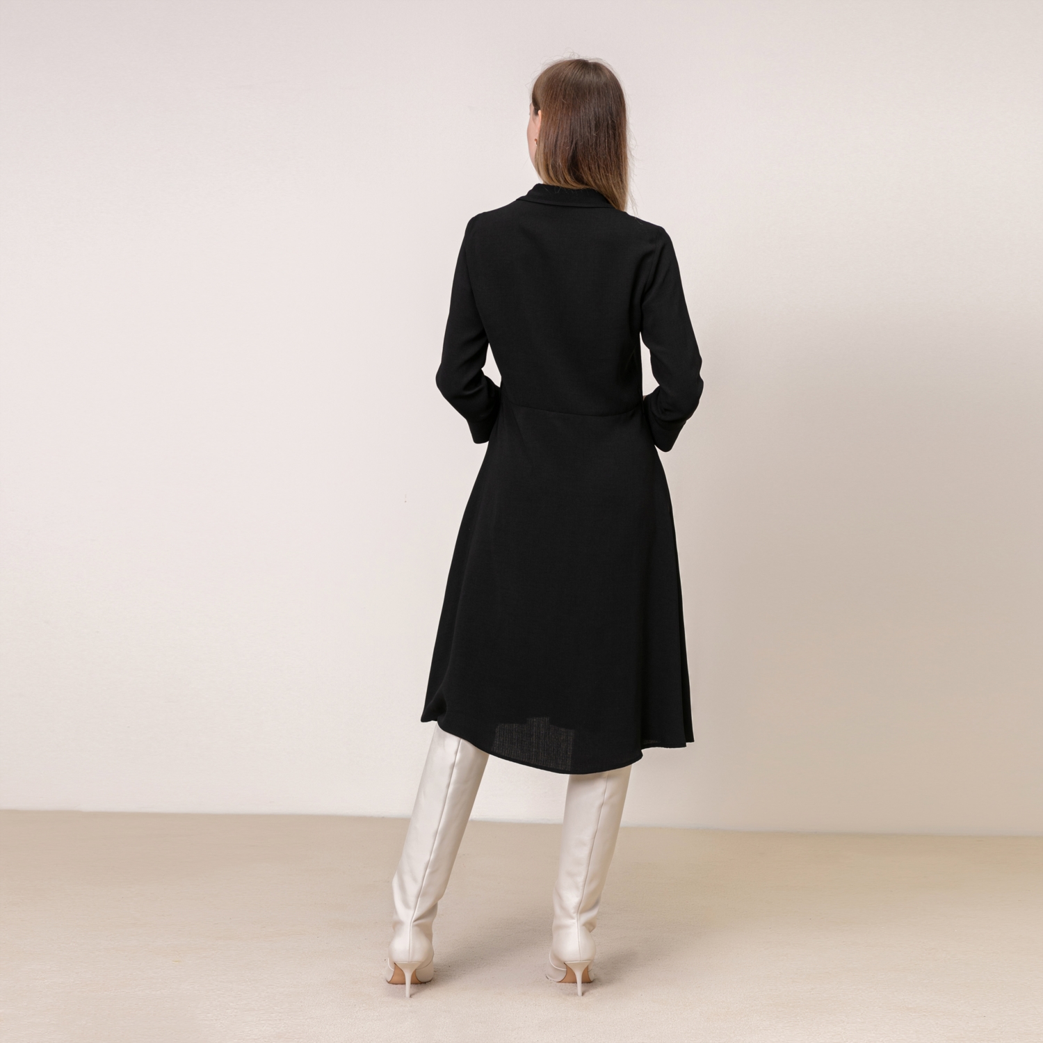 YAKA DETAYLI MİDİ GÖMLEK ELBİSE