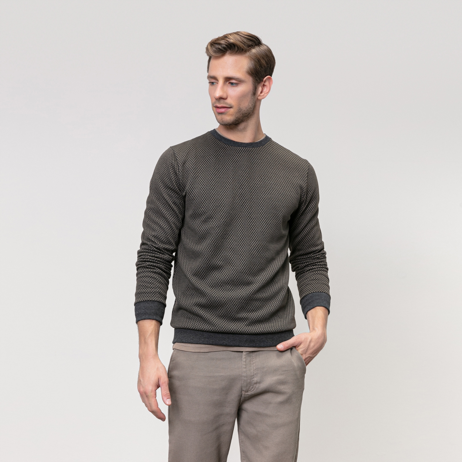 BİSİKLET YAKA SWEATSHIRT