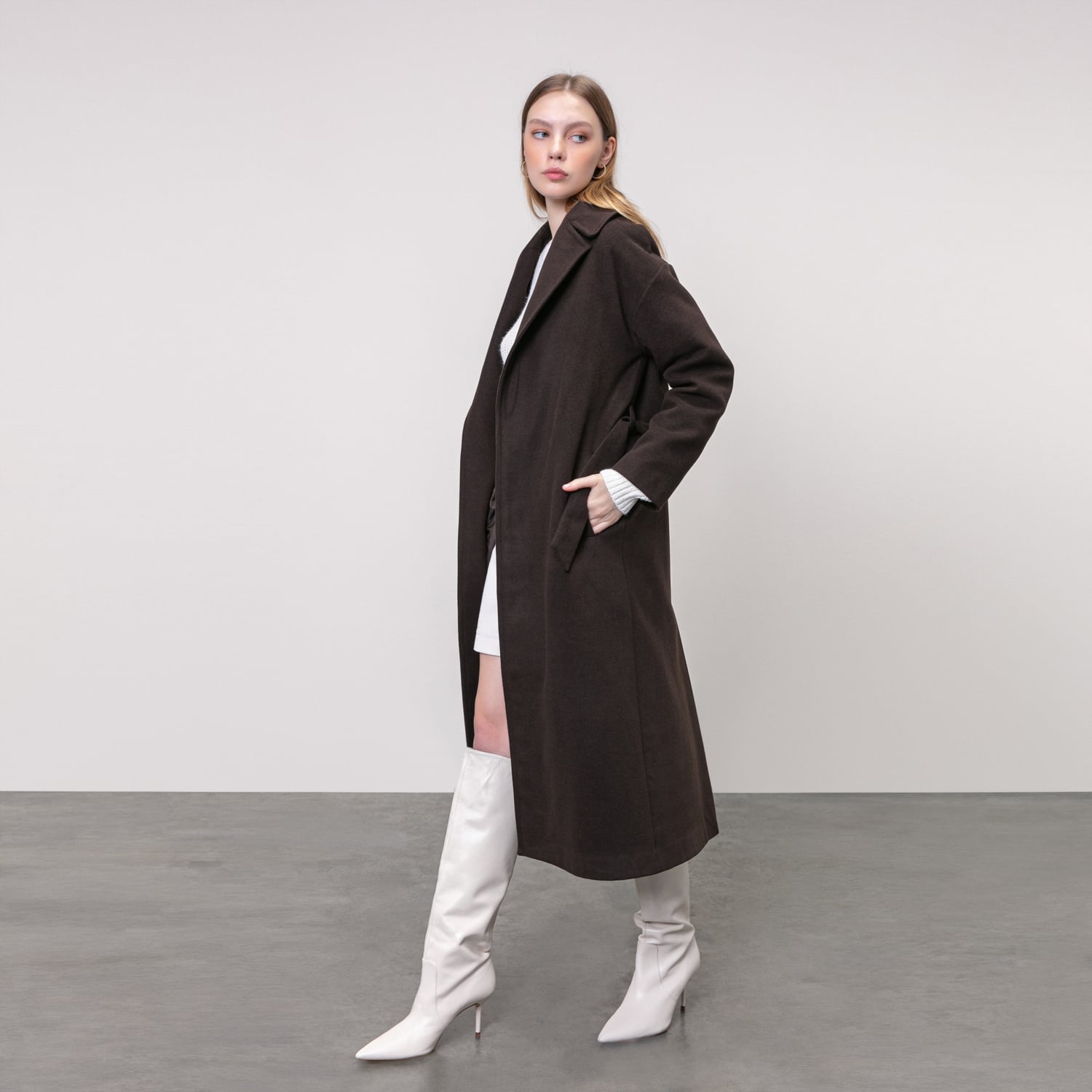 KUŞAKLI KALIN KABAN