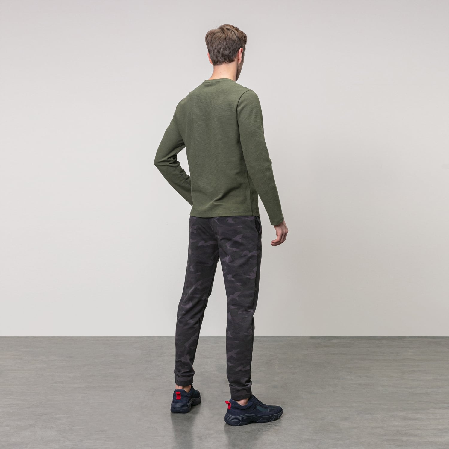 KAMUFLAJ DESENLİ STRAIGHT PAMUKLU PANTOLON