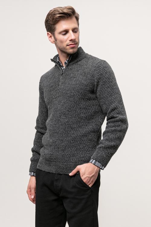  FERMUARLI DİK YAKA KAZAK