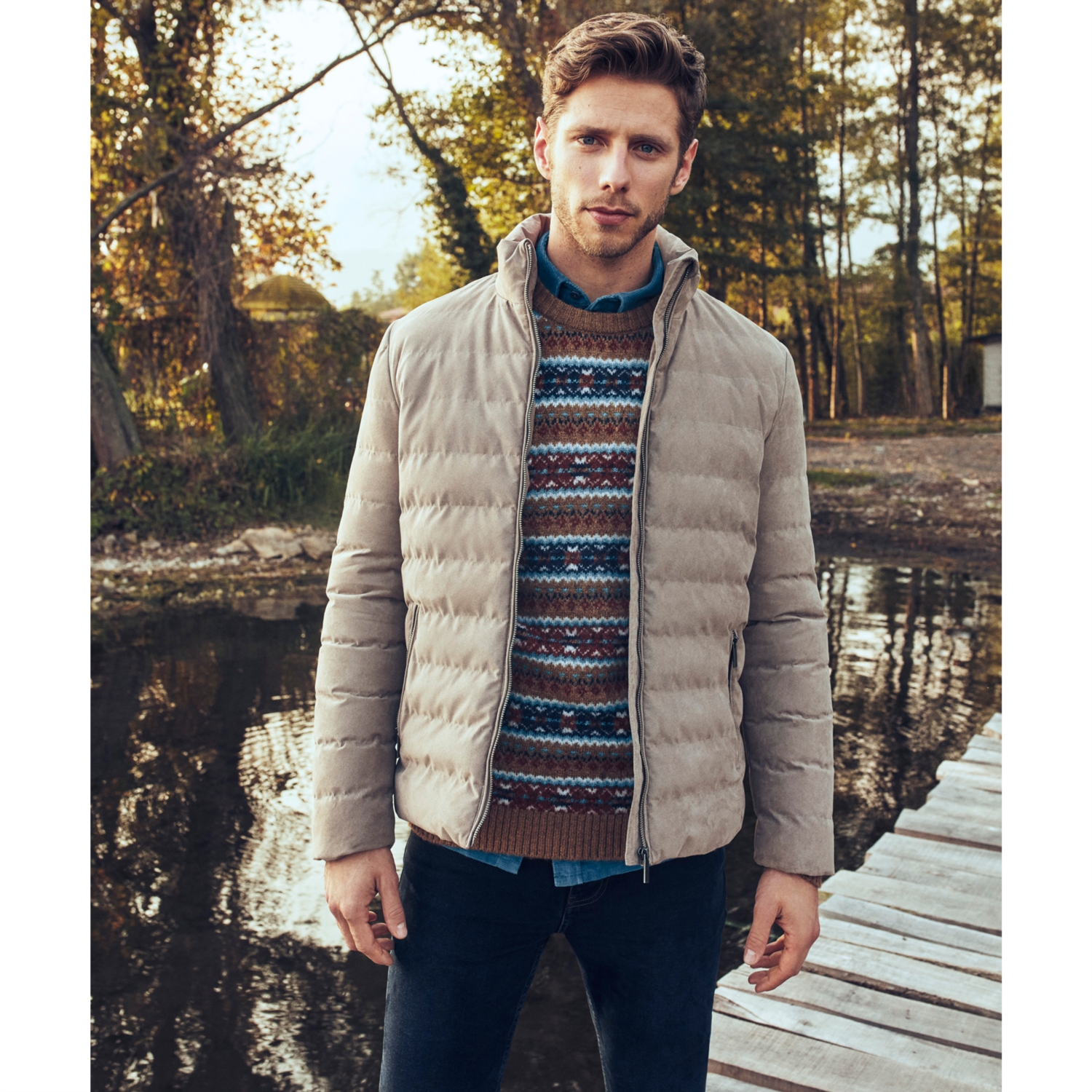 DİK YAKA KAPİTONELİ MONT