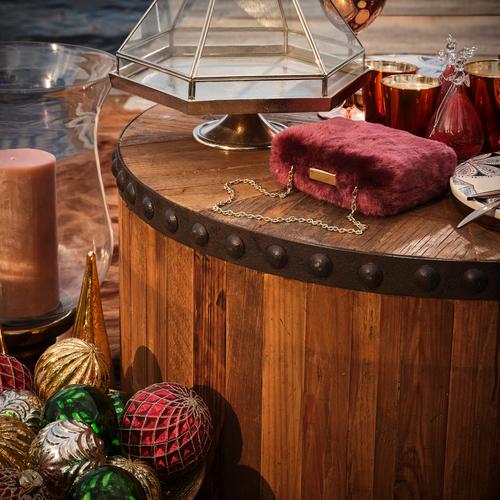  ZİNCİR ASKILI TÜYLÜ KUTU PORTFÖY ÇANTA