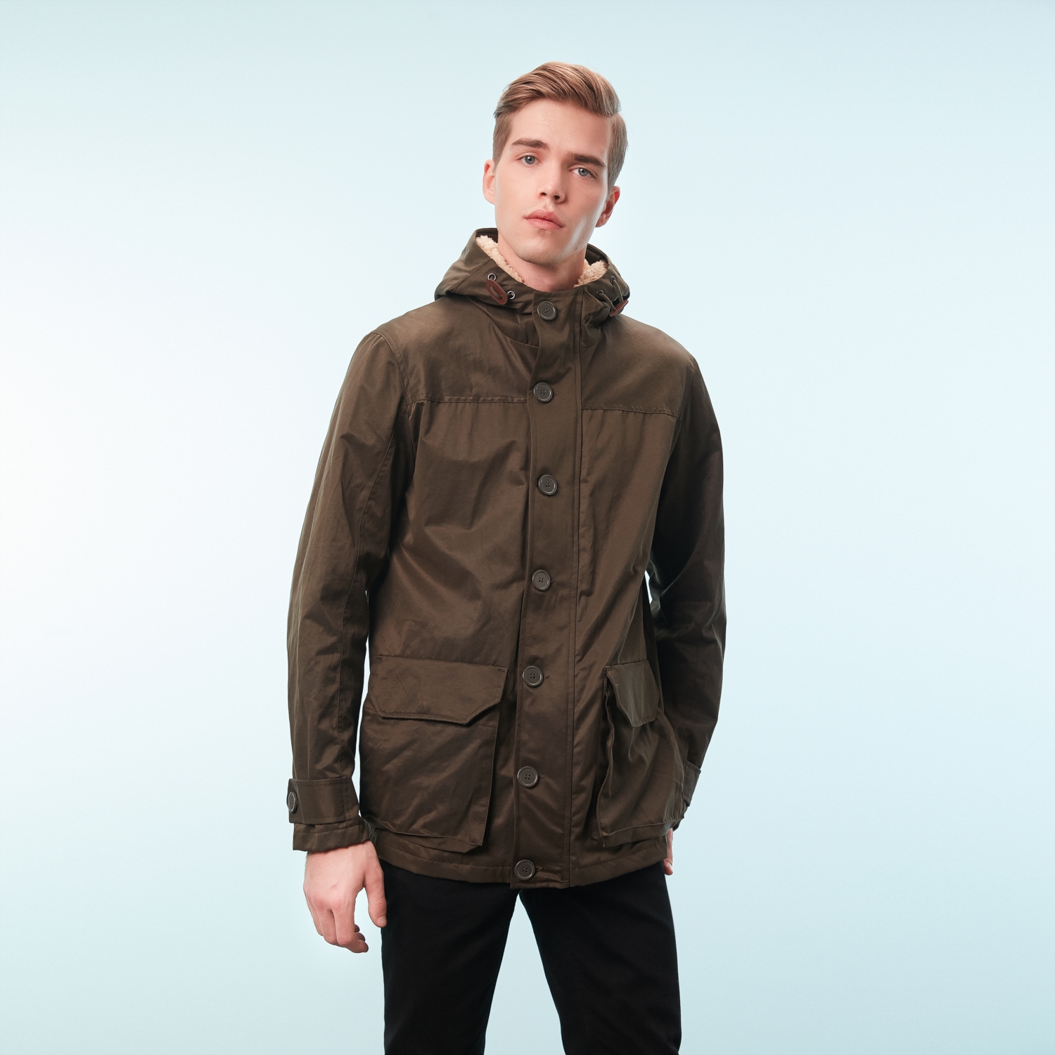 KÜRK DETAYLI KAPÜŞONLU PARKA