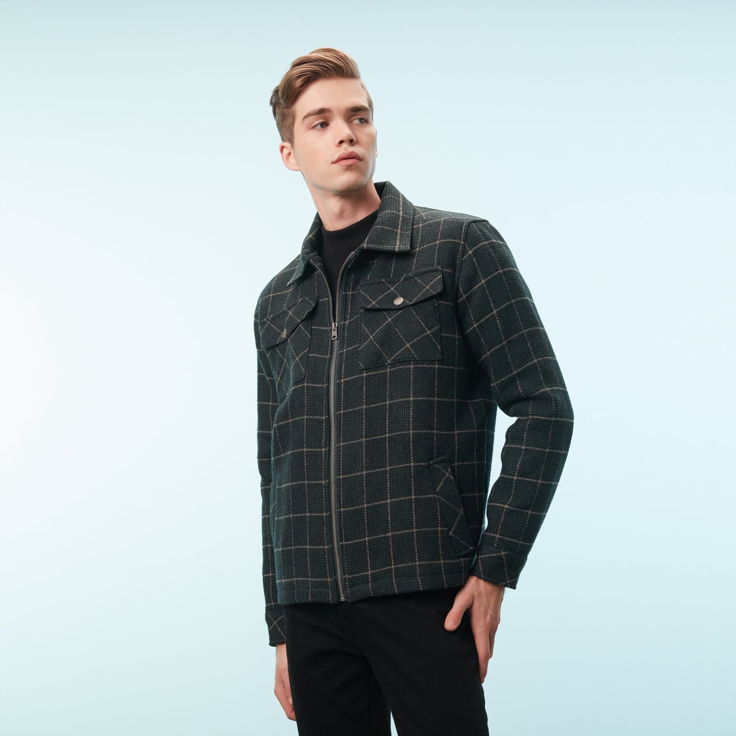 EKOSE DESENLİ CEPLİ MONT