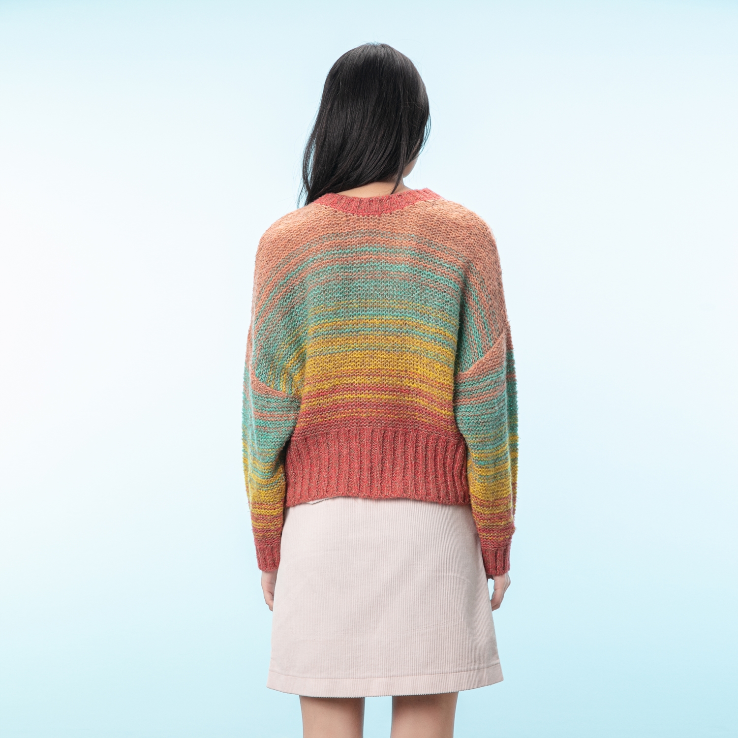 BİSİKLET YAKA RENKLİ KAZAK