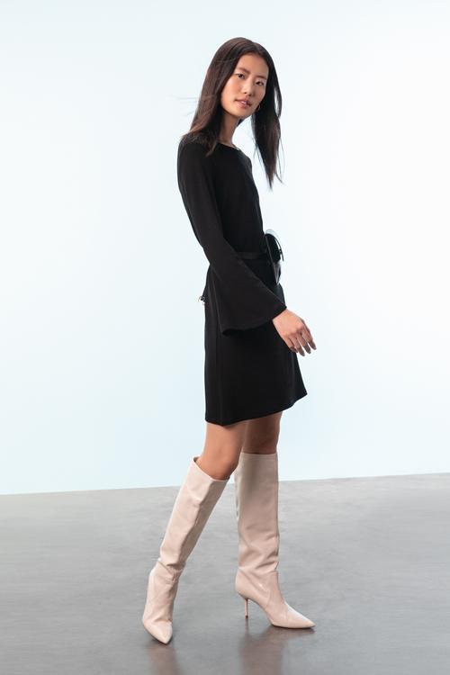  İSPANYOL KOL SIRT DEKOLTELİ MİNİ ELBİSE