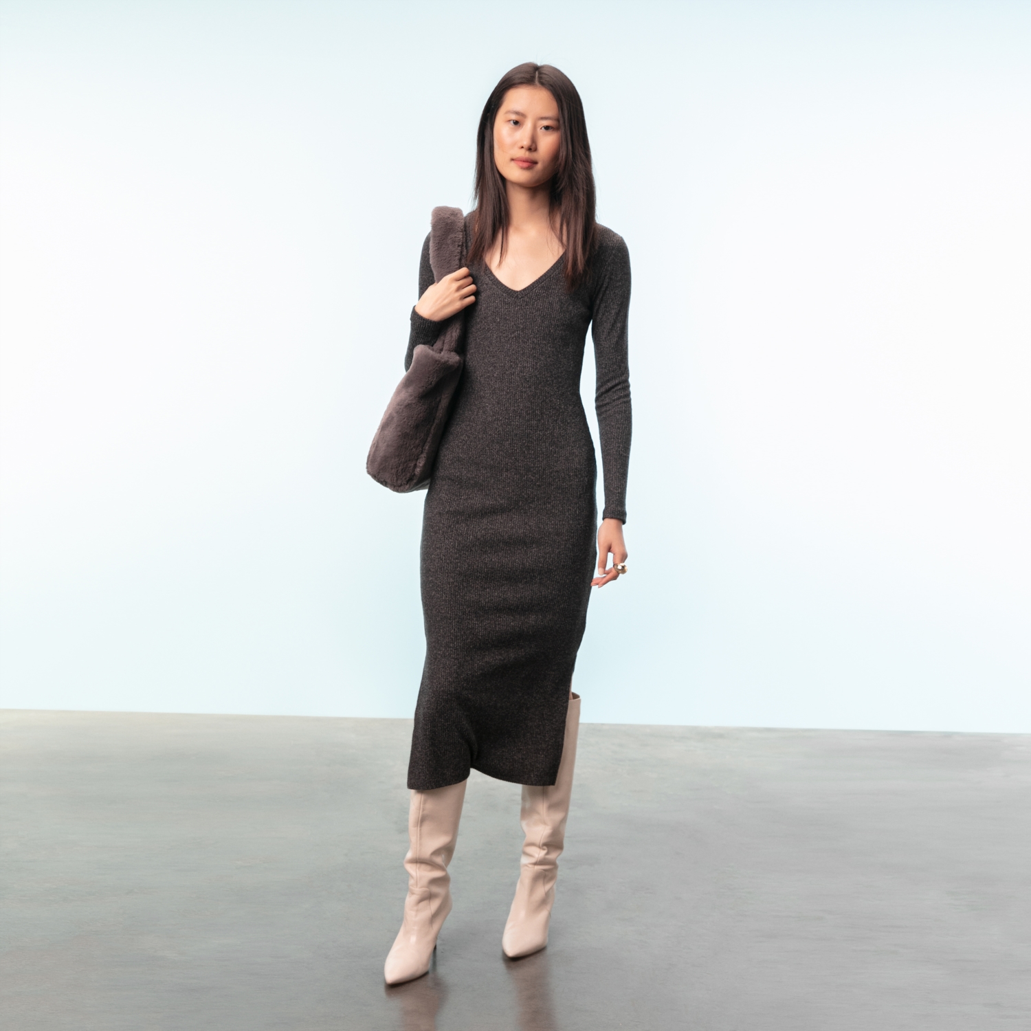 YIRTMAÇLI TRİKO MAXI ELBİSE