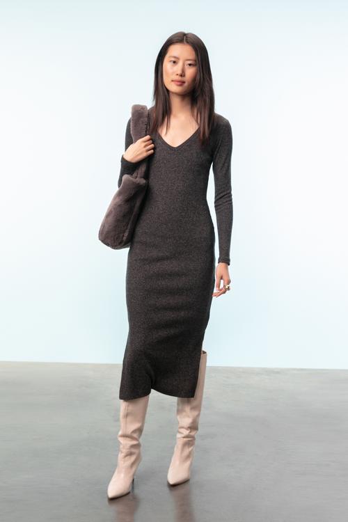  YIRTMAÇLI TRİKO MAXI ELBİSE