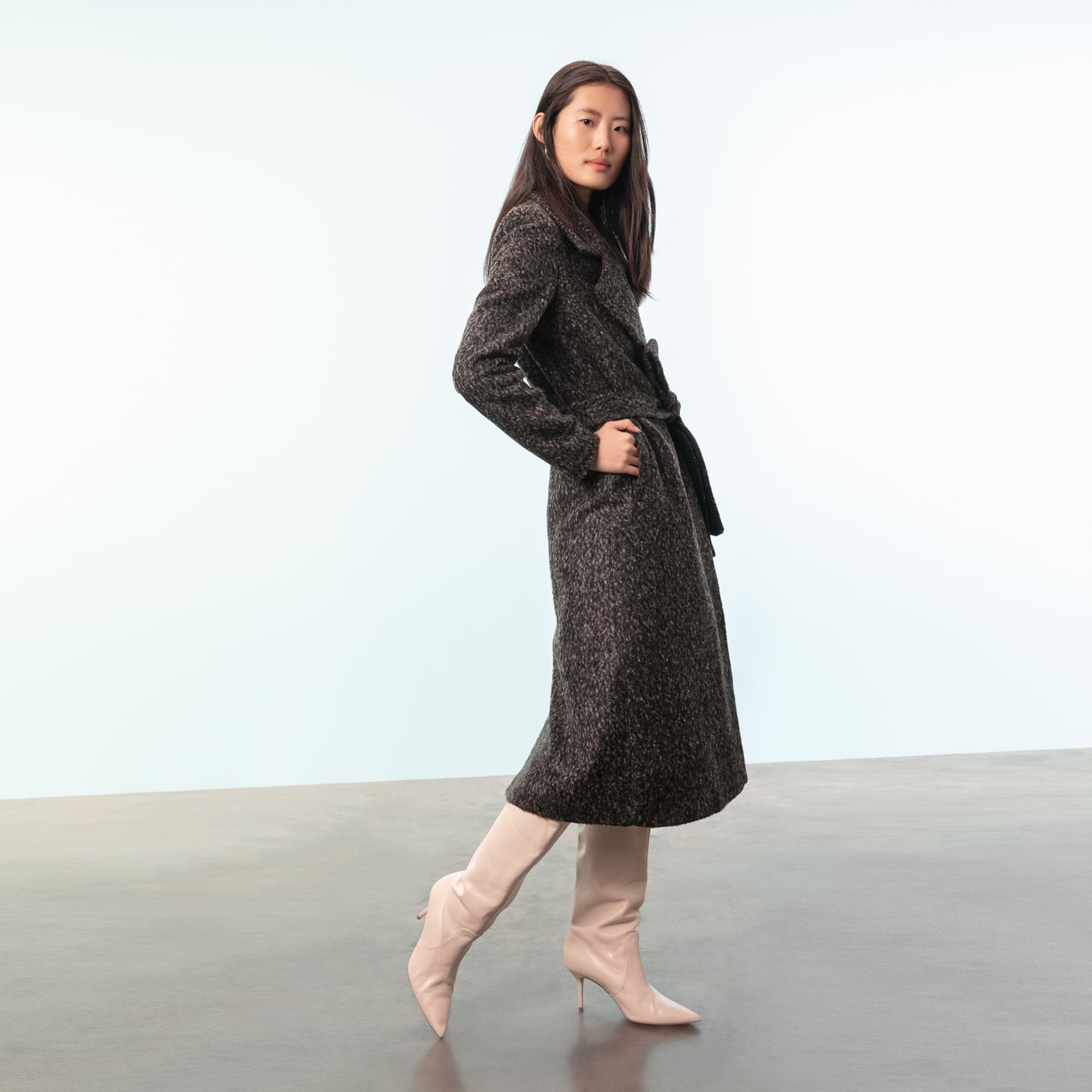 BELİ KUŞAKLI UZUN KAŞE KABAN