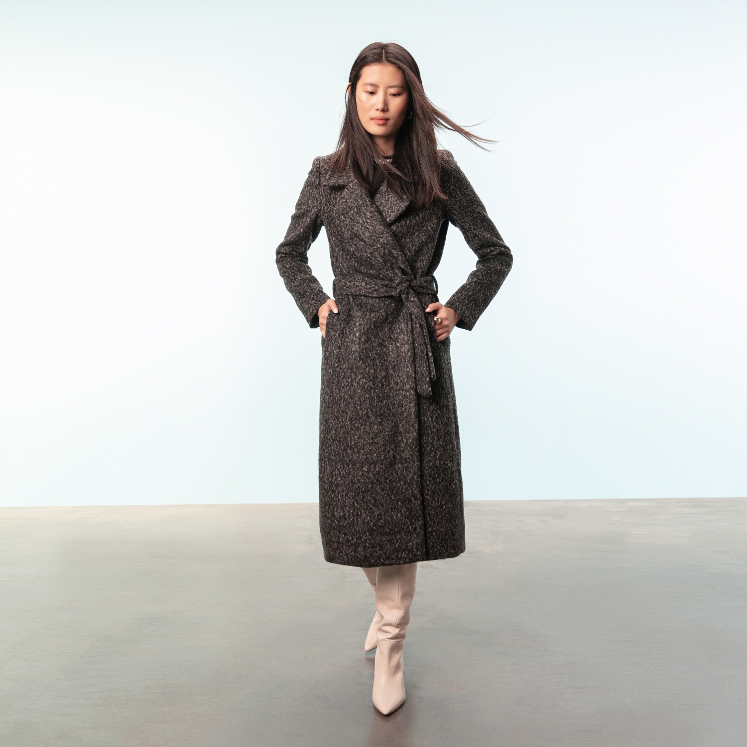 BELİ KUŞAKLI UZUN KAŞE KABAN